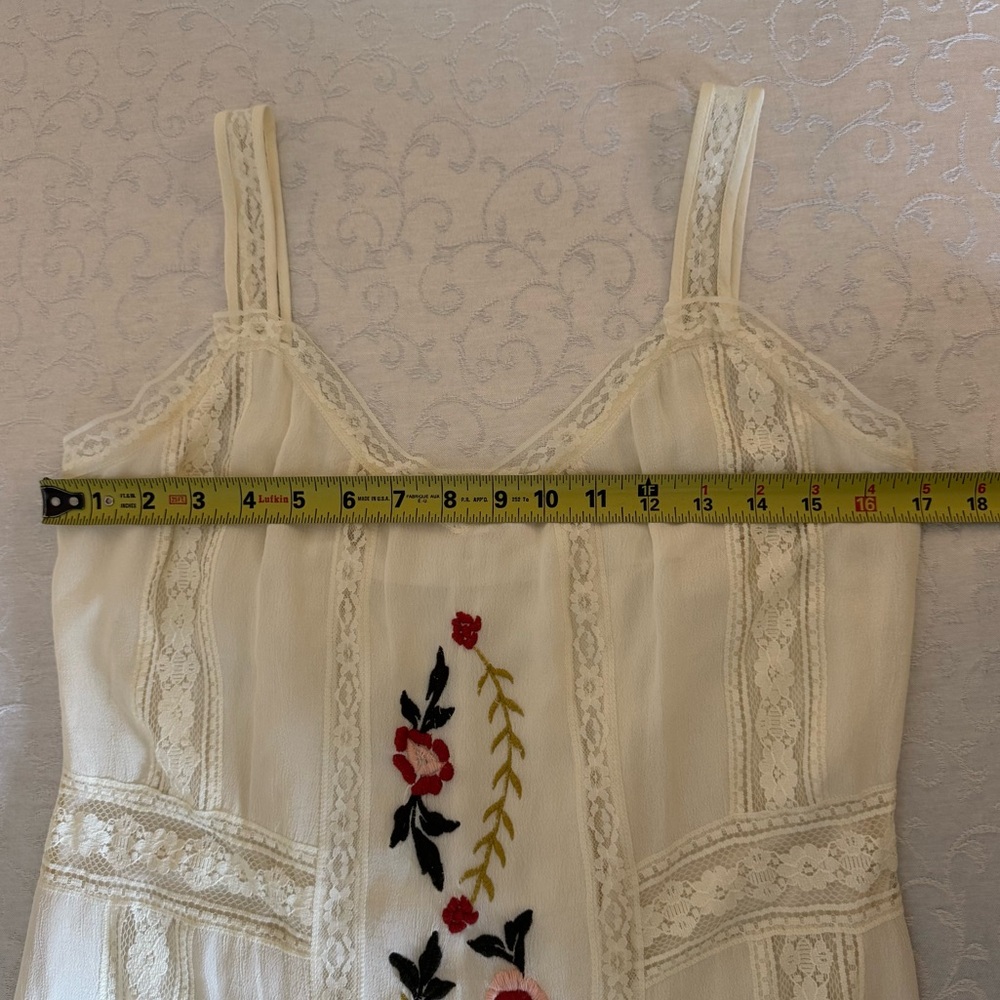 Nanette Lepore Embroidered Cream Boho Midi Dress Floral And Lace Accents Size 6 - Picture 14 of 16
